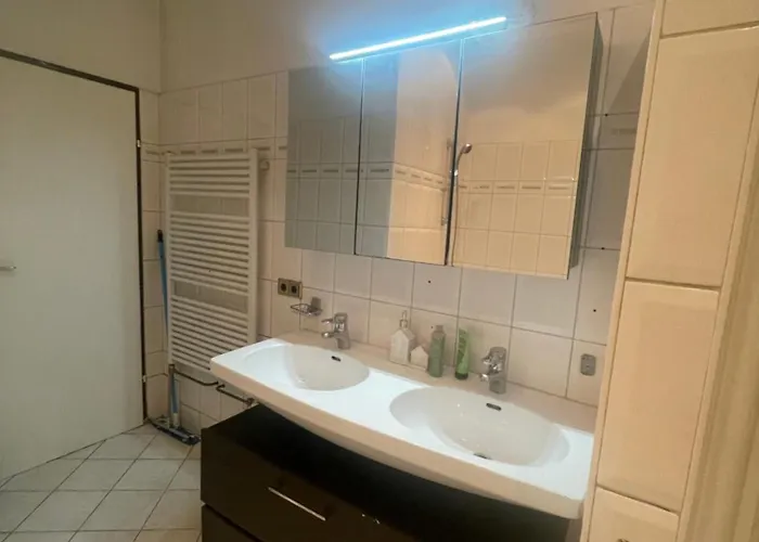U6 Schoepfwerk 3 Homestay Vienna