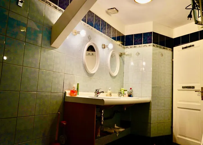 U6 Schoepfwerk 3 Homestay Vienna